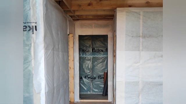 Обзор каркасного треугольного дома A-frame в Московской области | ДОМ, БАНЯ, ШАЛАШ 3 в 1 | Holzum смотреть онлайн