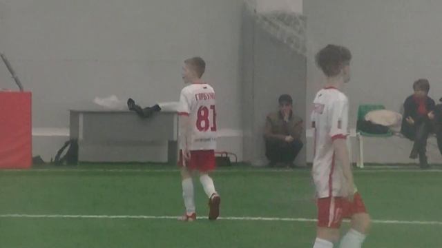 Спутник (Нижний Тагил) 4:0 СШ№7 (Барнаул) (1 тайм) смотреть онлайн