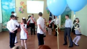 Вальс выпускников «Когда уйдем со школьного двора»
