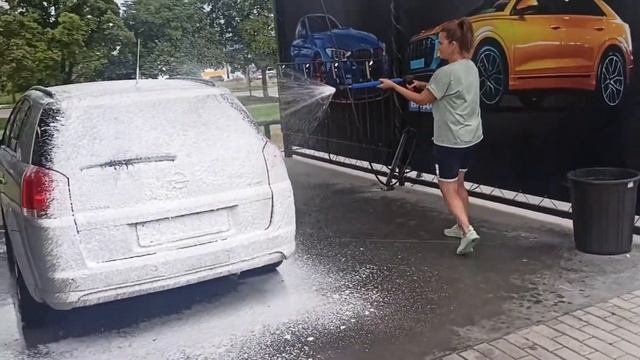 Opel Signum на мойке самообслуживания !! смотреть онлайн