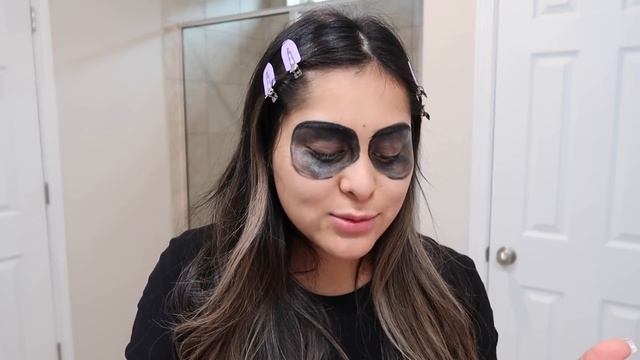 I Tried Following A BARBIE HALLOWEEN MAKEUP TUTORIAL! смотреть онлайн