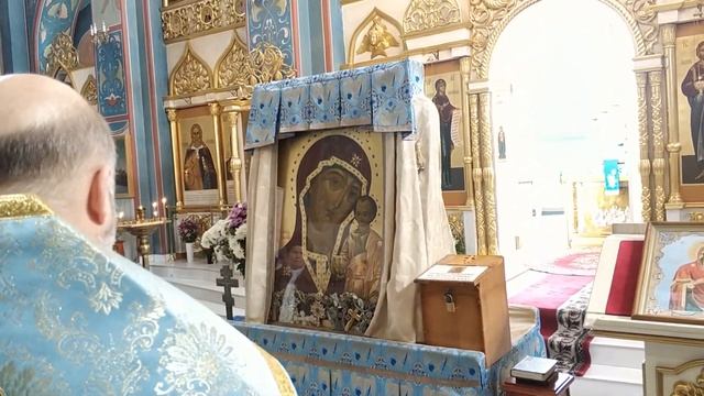 Молебное и акафистное пение Пресвятой Богородице перед иконой Ее "Табынская ". смотреть онлайн