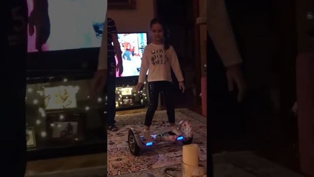 Гироскутер Подарили гироскутер HOVERBOT C-1 Light white multicolor смотреть онлайн