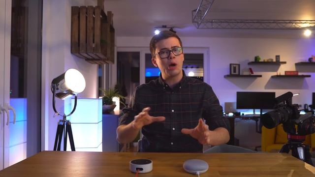 Google Home Mini vs Amazon Echo Dot | OwnGalaxy смотреть онлайн
