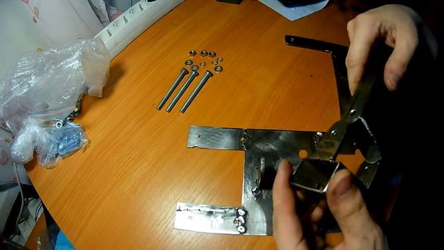 Самодельный надежный кронштейн смотреть онлайн