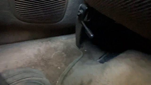 Rescuing a $500 1996 SUPERCHARGED Toyota Previa from the Grave (PART 1) смотреть онлайн