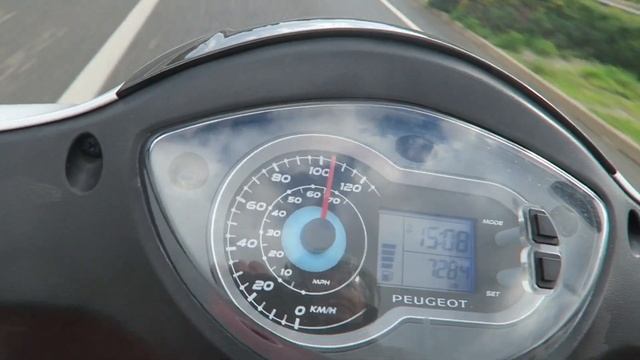 Topspeed Peugeot Tweet 125 смотреть онлайн