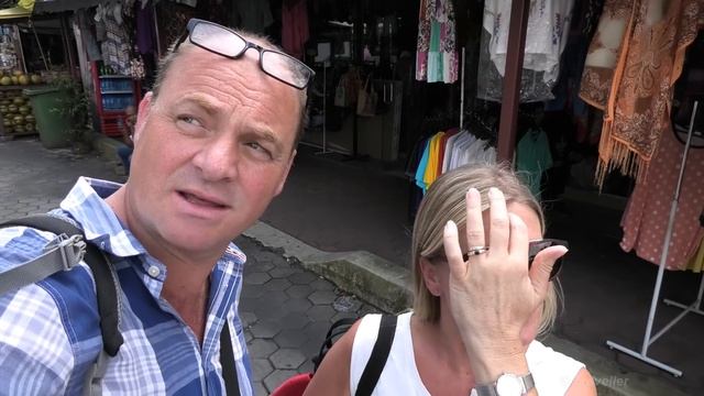 Kuala Lumpur - BATU CAVES & Surrounding Area - Well Worth a Visit! смотреть онлайн