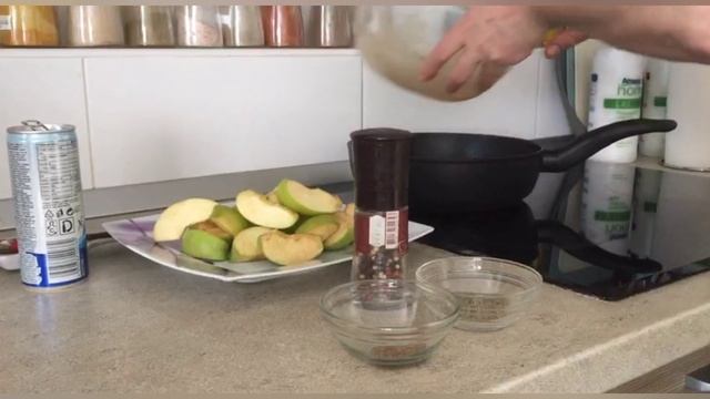 Очень вкусно! Уточка с яблоками, приготовленная в сковородке ICook с антипригарным покрытием.