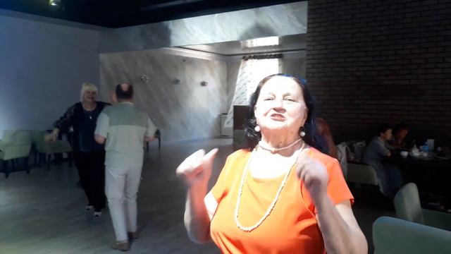 Есть такой клуб, приходите... смотреть онлайн