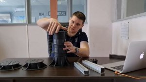 Регулируемые опоры для лаг. Разбор видов и применения.