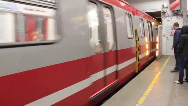 Юбик глюкануло при выходе с тупика смотреть онлайн