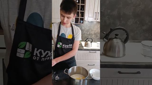 Готовим вафли #рецепт #вафлирецепт #вафли #вафля