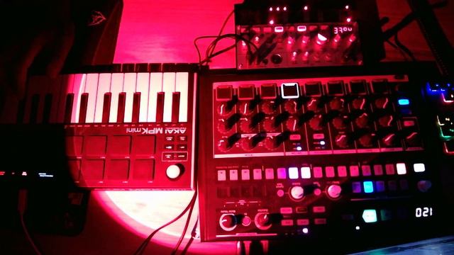 live jam with arturia drumbruteimpact and korg volkabass смотреть онлайн