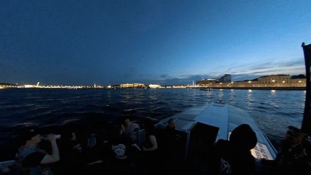 МЕТАЛ ТЕПЛОХОД, ночной заплыв в САНКТ- ПЕТЕРБУРГЕ смотреть онлайн
