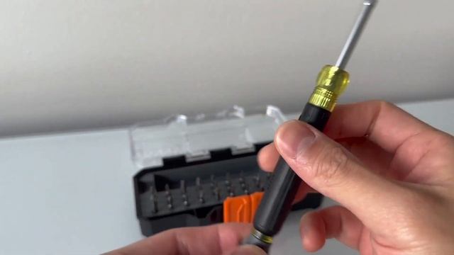 Klein Tools 32717 Precision Screwdriver Set, All in One Multi Function Repair Tool Kit Review смотреть онлайн