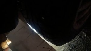 Проверка колеса на биение.Лопнул корд.