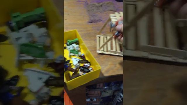 Can my Popsicle bridge hold my Minecraft dungeons mini figs? смотреть онлайн