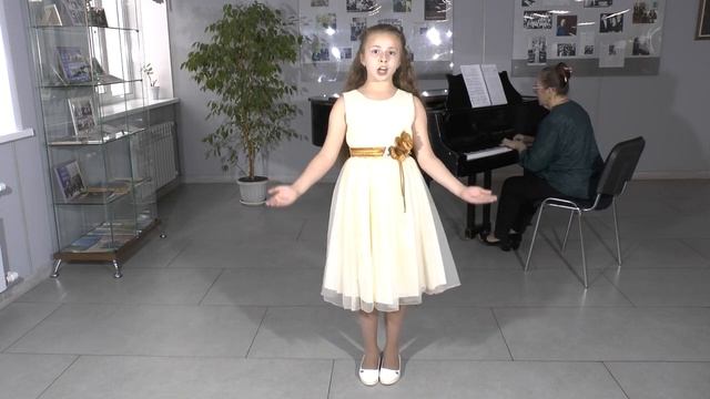 Алексеенко Алиса. Младшая группа. Концертмейстер Сапажкова Светлана Ивановна. смотреть онлайн