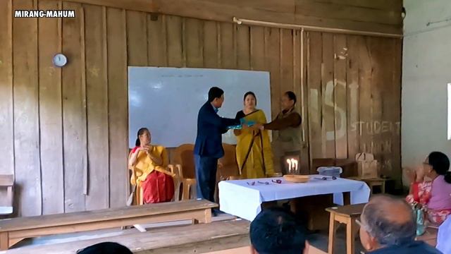 FAREWELL PARTY AT SCHOOL WITH LUNCH смотреть онлайн