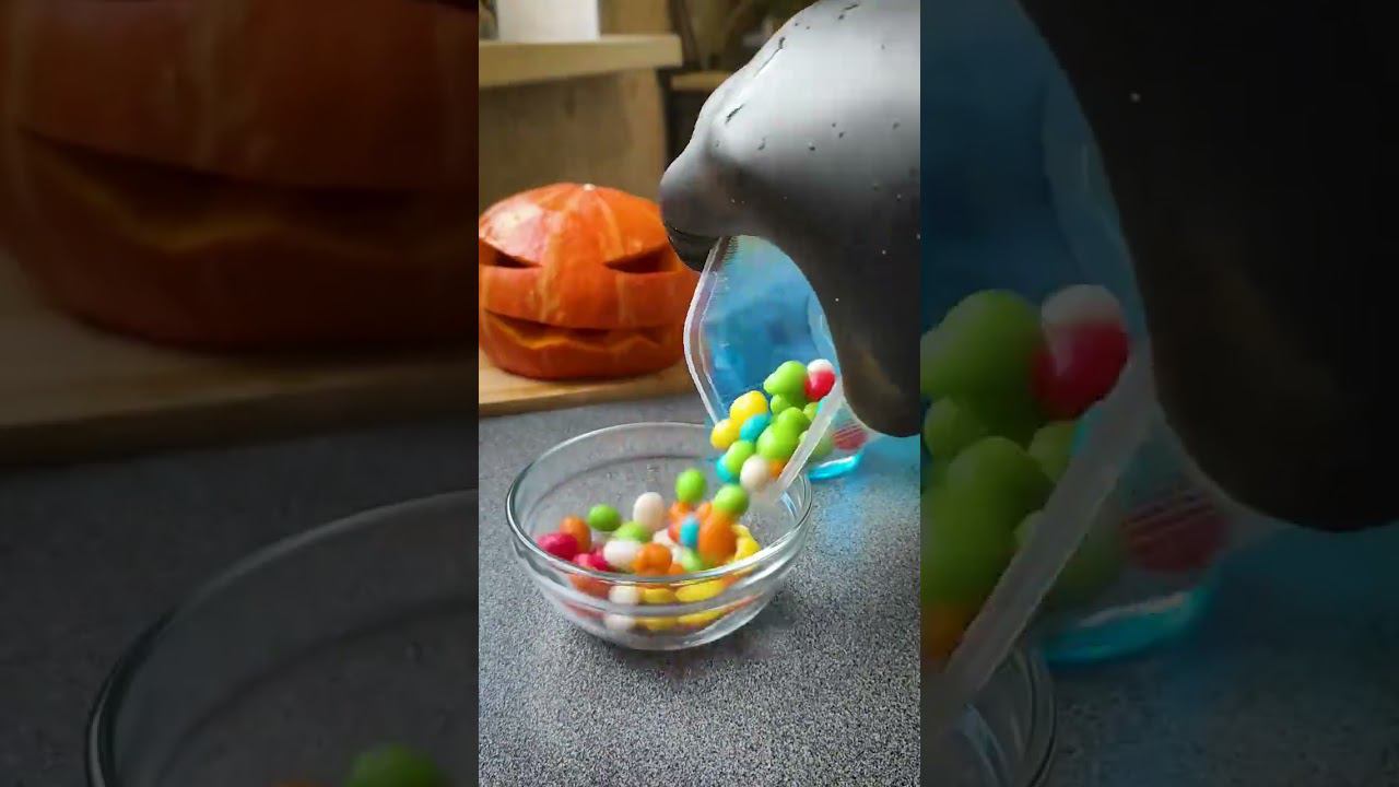 Halloween starts. Halloween ends. Halloween Jack. Тыква на Хэллоуин. #halloween #shorts #scary #еда смотреть онлайн