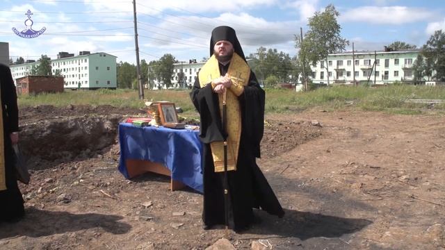 Молебен на месте строительства храма свт. Луки в п. Монгохто смотреть онлайн