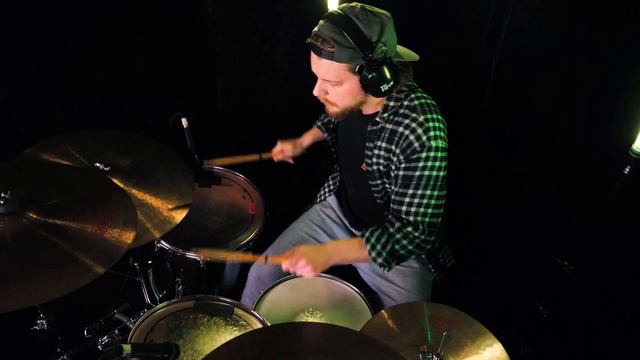 Nirvana - Heart-Shaped Box (drum cover) смотреть онлайн