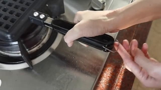 Stove Waffle Baking Mould in Pakistan rs.3299 www.bigbrand.pk смотреть онлайн