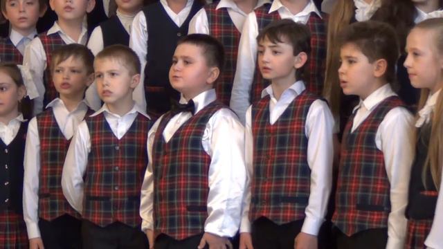 Хор пятигорских школ - "Ой, то не вечер" / "Весна идет!" смотреть онлайн