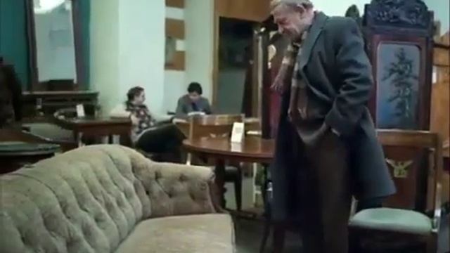 Сейчас всё из дсп нашлёпывают....из х/ф: " Зимний вечер, в Гаграх, "( год 1985 ) смотреть онлайн