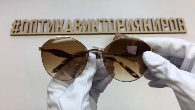 Очки солнцезащитные 600 с14 Laura Biagiotti c футляром смотреть онлайн