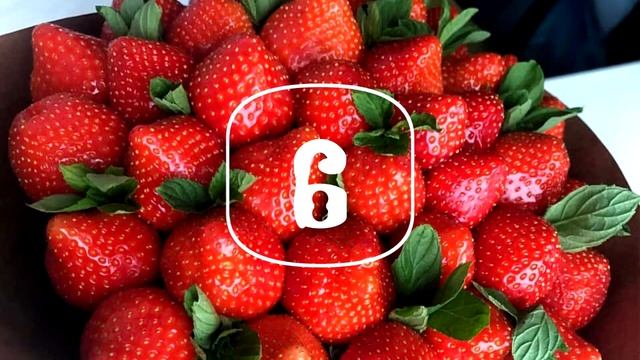 Самые Дорогие Фрукты и Ягоды в Мире ТОП 10 Квадратный Арбуз Золотая Дыня Груша в Форме Будды Манго смотреть онлайн