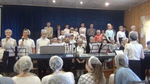 Детский хор - Песня о маме (Пение)