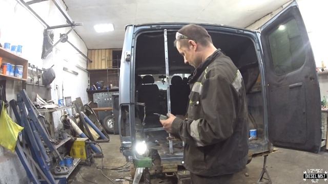 Форд транзит/Ford Transit замена лонжеронов. Часть 1 смотреть онлайн