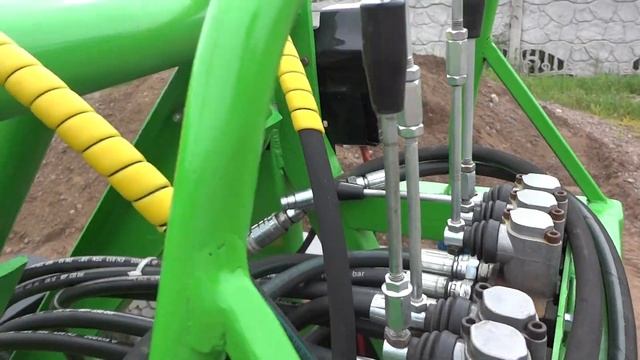 Обзор самодельного бортоповоротного мини погрузчика