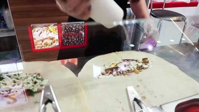 Процесс приготовления шаурмы "Дурум" смотреть онлайн