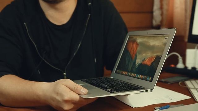 Обзор Macbook air 11" A1370 с i7 процессором актуален в 2020 году? Реальный отзыв, плюсы и минусы! смотреть онлайн