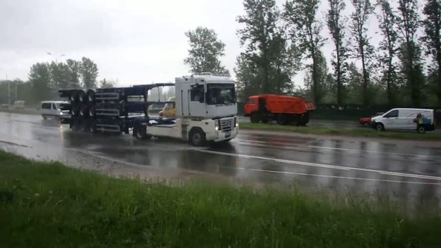RENAULT MAGNUM смотреть онлайн