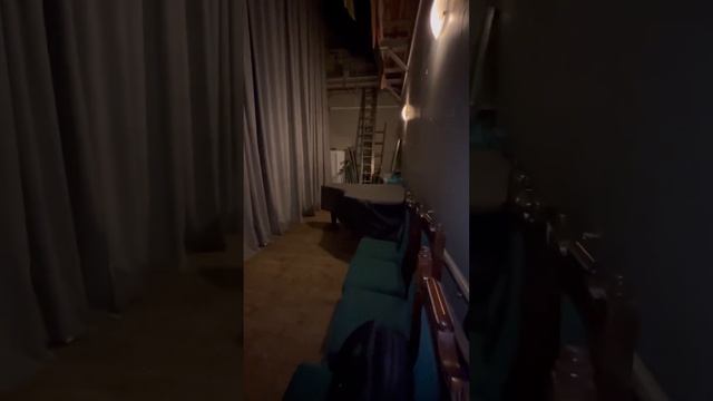 Хотели бы попасть на этот спектакль? ☺️ #театр #закулисье #актриса смотреть онлайн