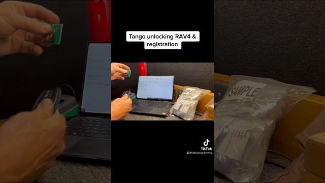 Tango unlocking RAV4 & registration смотреть онлайн