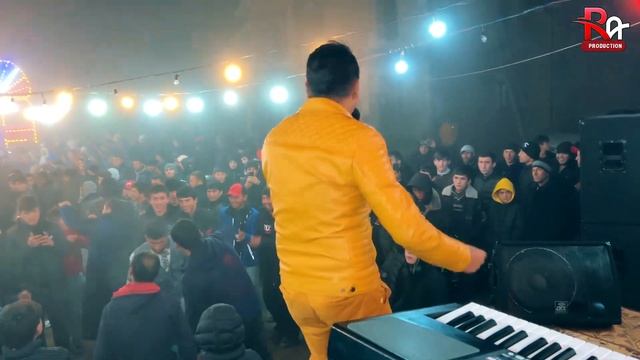 Туёна! Равшан Аннаев - Туйя Девона Кард (Туй Дар Нохияи Ёвон 2023) смотреть онлайн