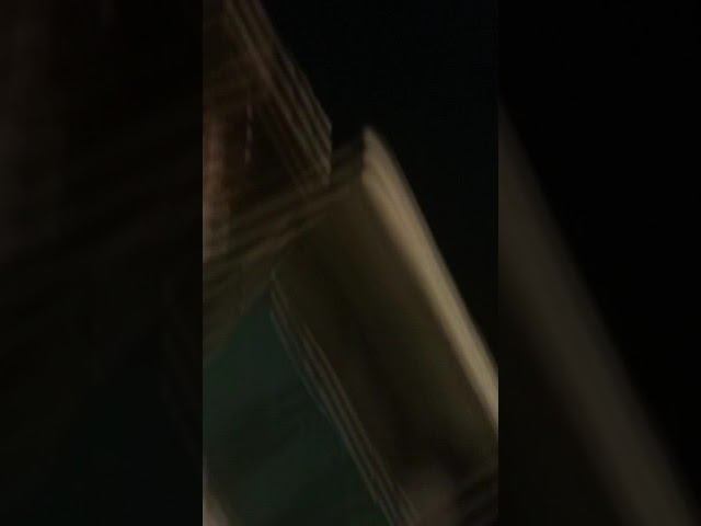 лень склеивать, тупо болтаю смотреть онлайн