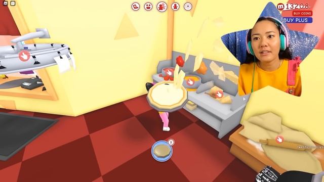 Ellie's Roblox House Tour & Pizza Delivery | Ellie Sparkles | WildBrain смотреть онлайн