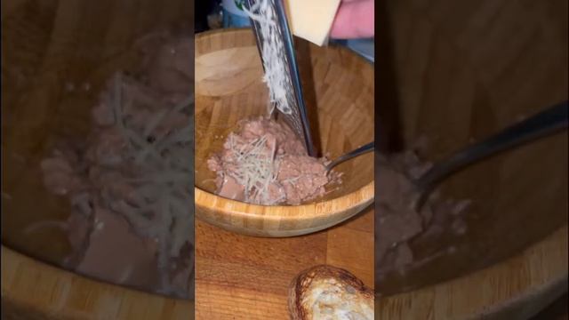 Вкусные бутерброды с печенью трески ✔️ смотреть онлайн