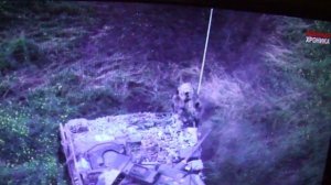 ??Безысходность ! Шок! Жуткие кадры как хохлы попали на минное поле ! Смотреть до конца?Строго!?