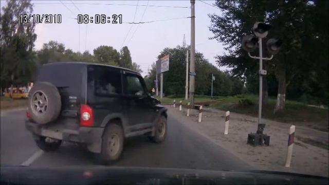 ситуация на дороге - мечта гибддэшника (дело было 14.08.13) смотреть онлайн