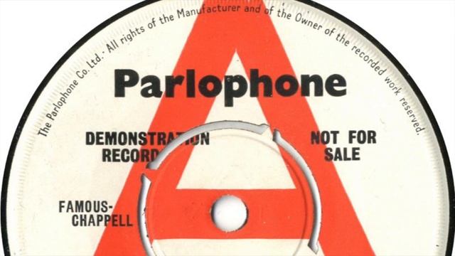 Johnnie Spence And His Orchestra – Baby Elephant Walk смотреть онлайн