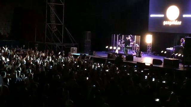 Баста в Череповце, 21.10.16. Выпускной смотреть онлайн