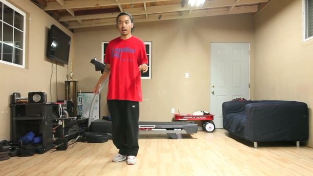 House Dance Tutorial - Sidewalk смотреть онлайн