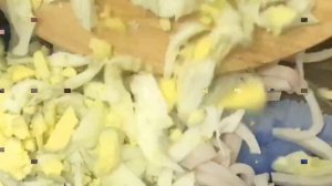 САЛАТ С КАЛЬМАРАМИ и ЗЕЛЕНЫМ ЯБЛОКОМ | Нежный и легкий рецепт за 5 минут